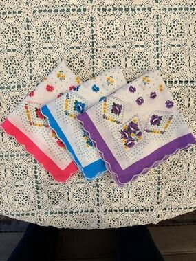 Vintage Floral 100% Cotton Handkerchiefs - Pink, Blue, Purple scalloped Trim